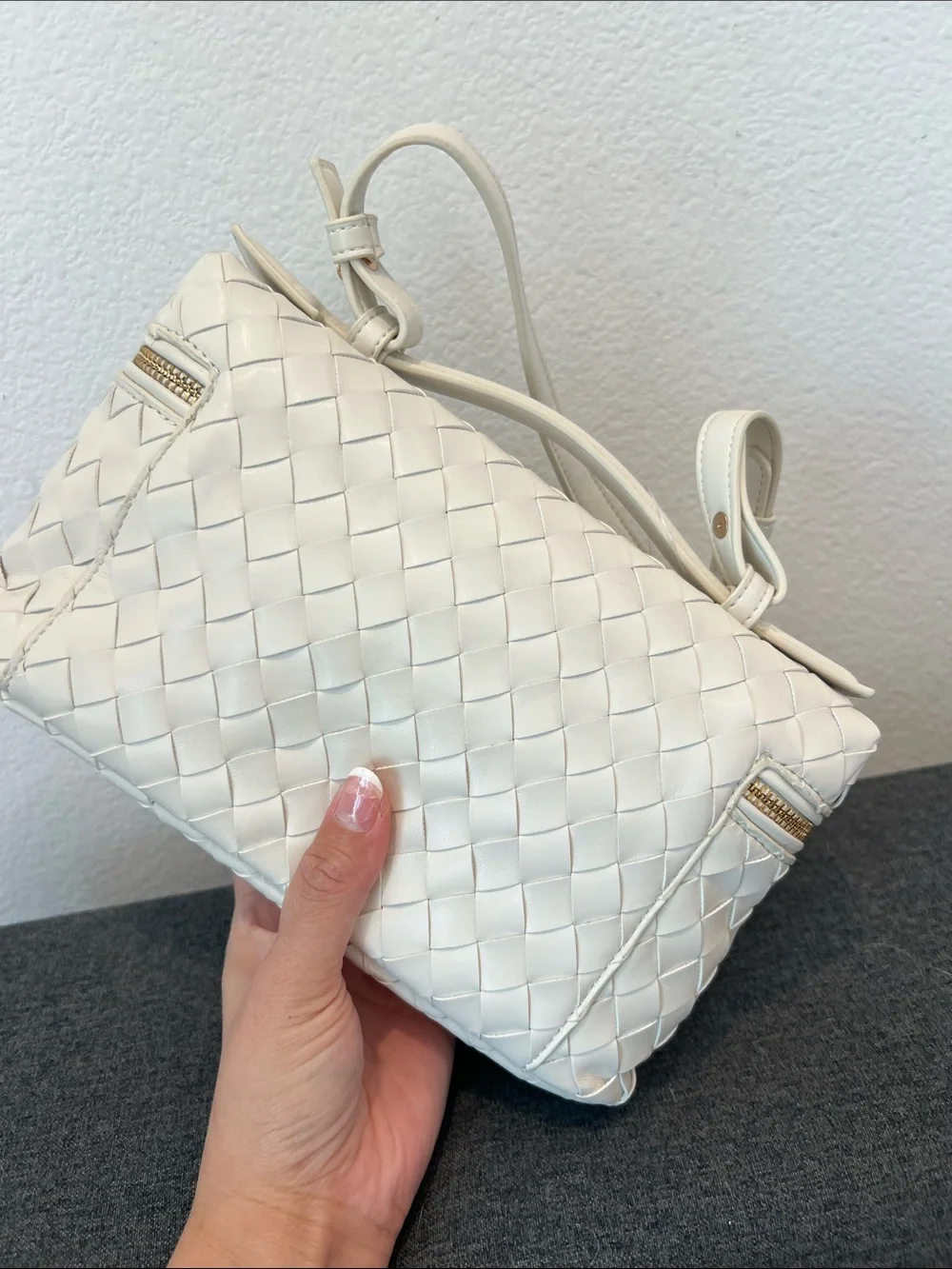 Woven Top-Handle Cosmetic Bag - Cream